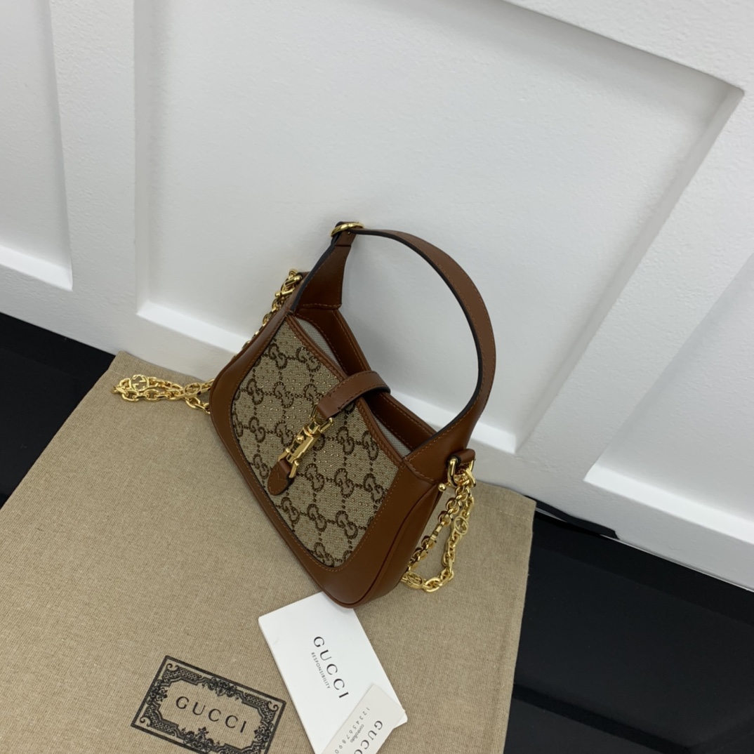 Gucci Hobo Bags